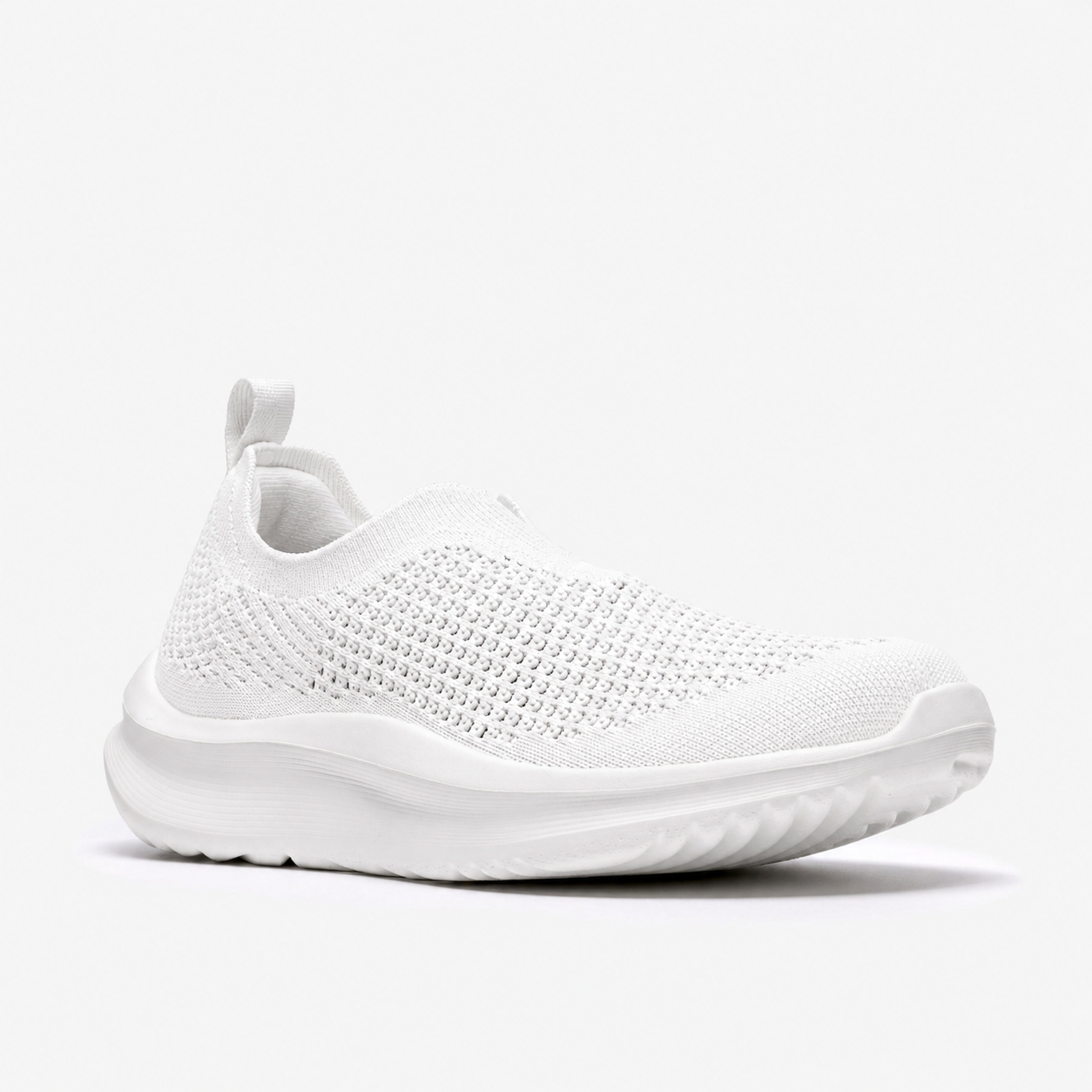 Solevana Knit Lightweight Breathable Sneakers – All-Day Comfort Walking Shoes 👟
