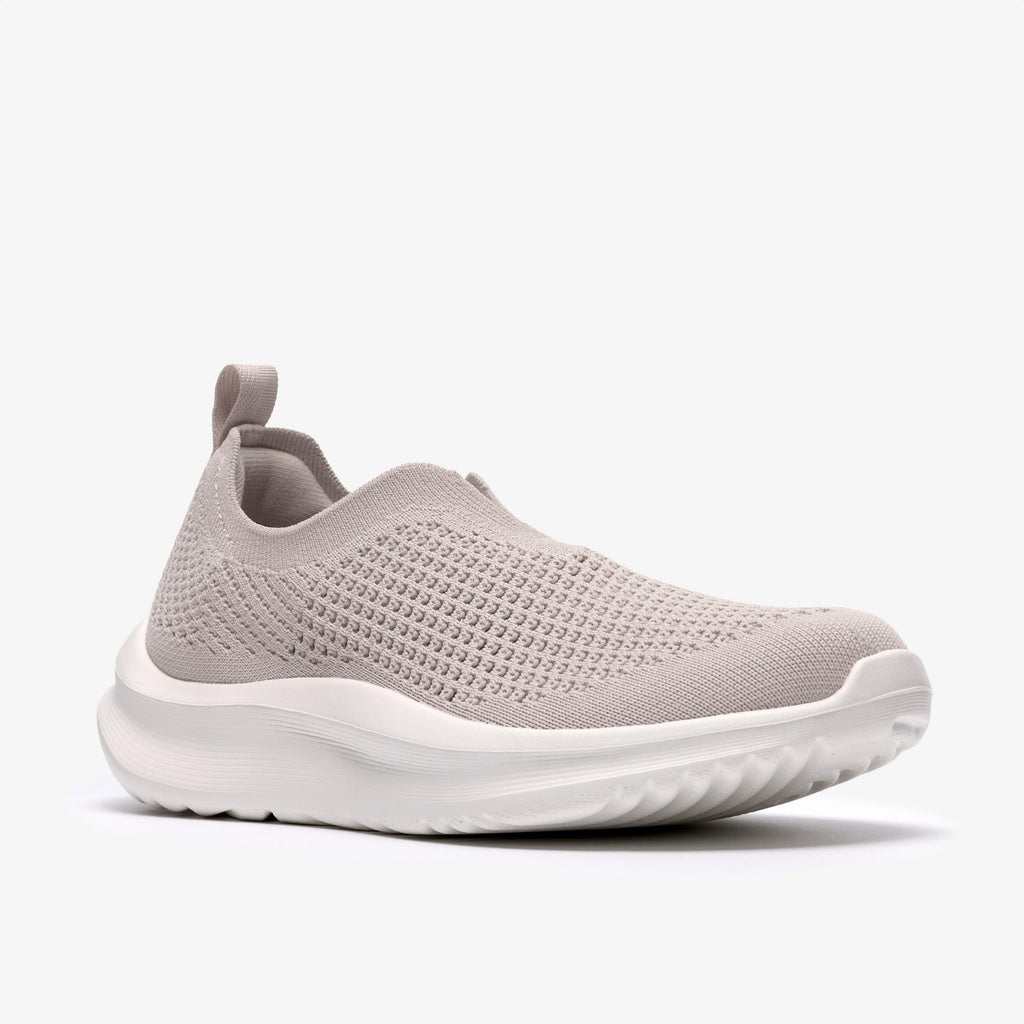Solevana Knit Lightweight Breathable Sneakers – All-Day Comfort Walking Shoes 👟